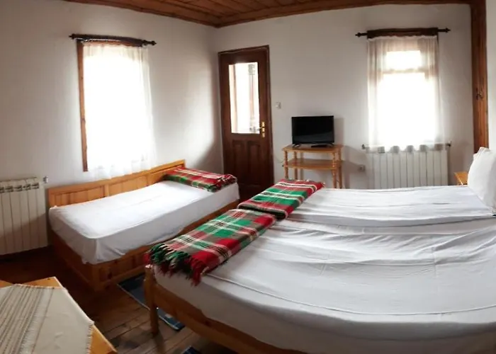 Sarafova Pensjonat 2*